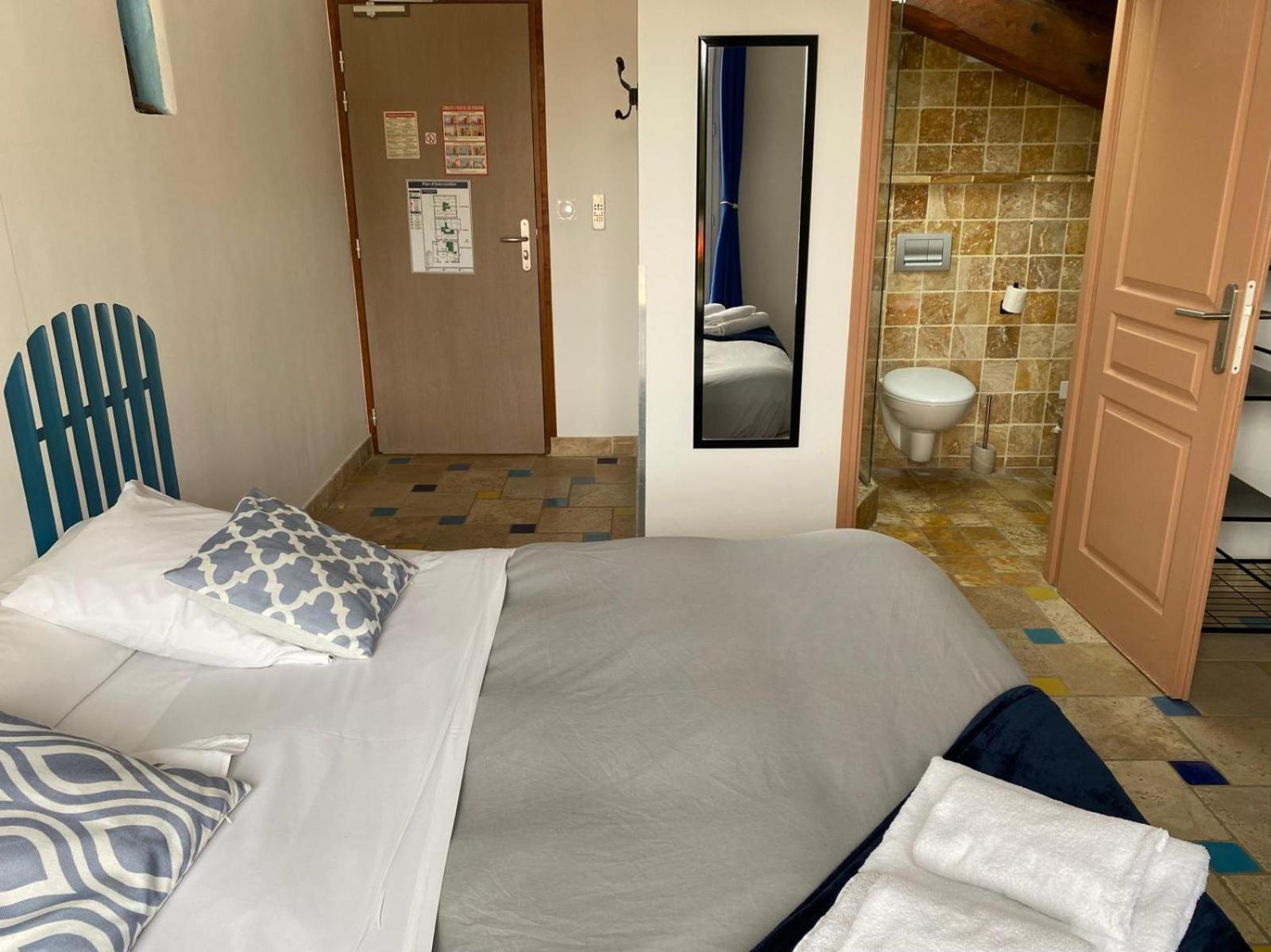Auberge Les Galets Peyruis Eksteriør billede